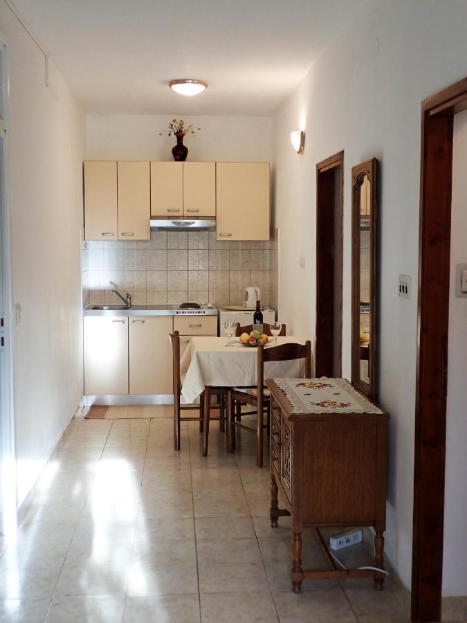 Katja Beach Apartment Račišće 外观 照片