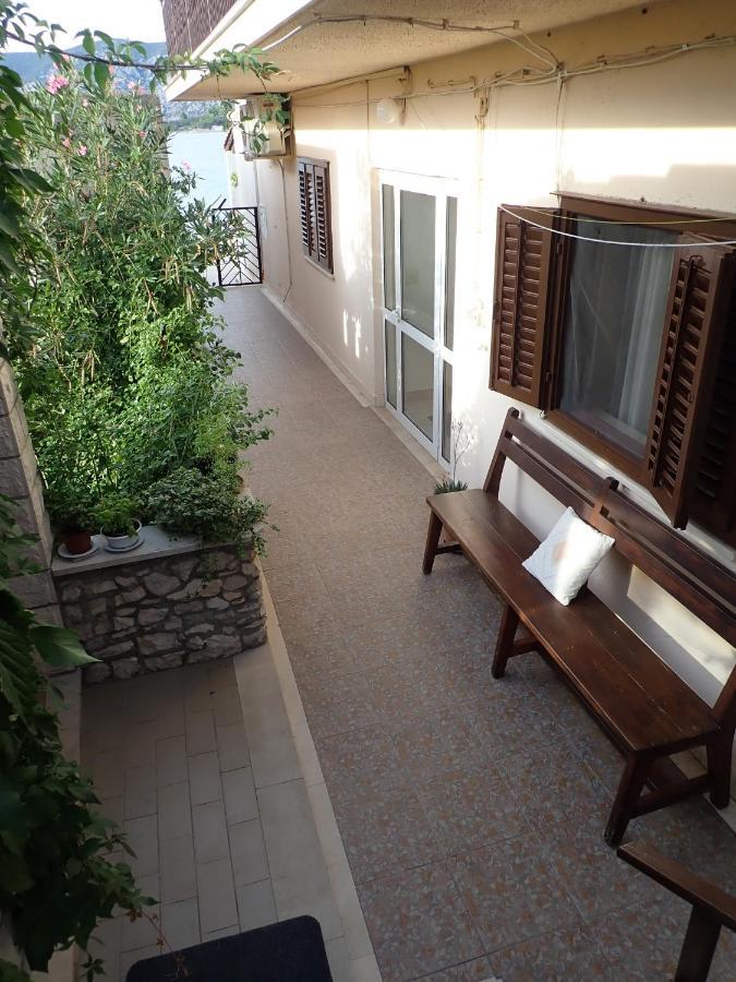 Katja Beach Apartment Račišće 外观 照片