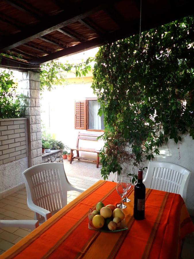 Katja Beach Apartment Račišće 外观 照片