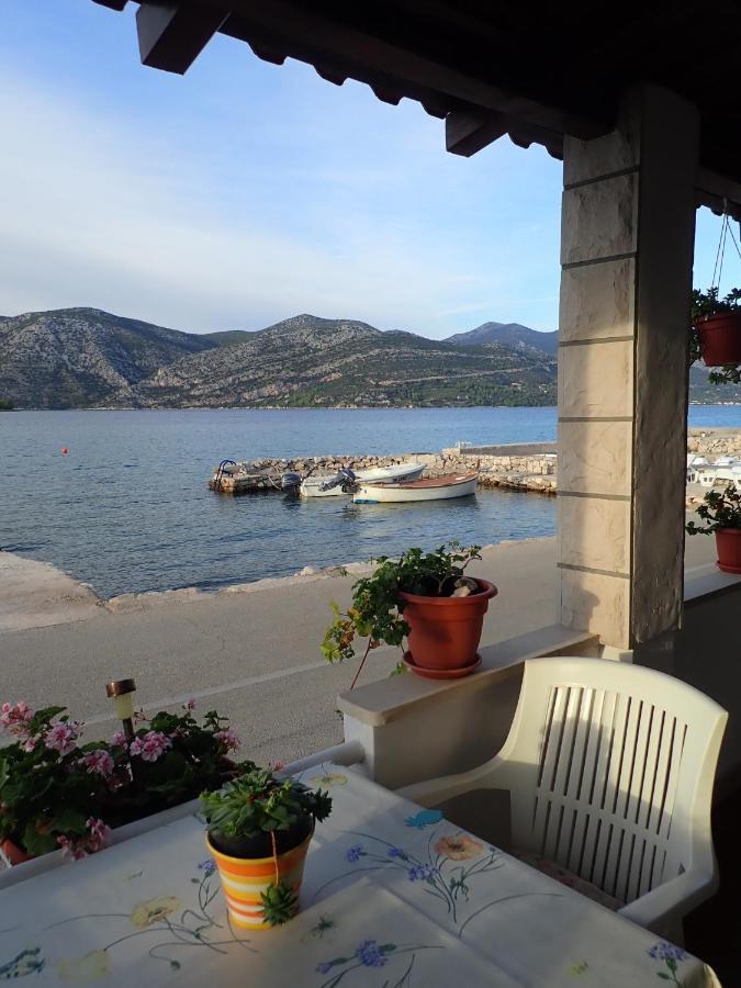 Katja Beach Apartment Račišće 外观 照片